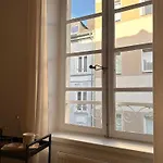 Daire Charmante Altbauwohnung Im Herzen Der Altstadt *