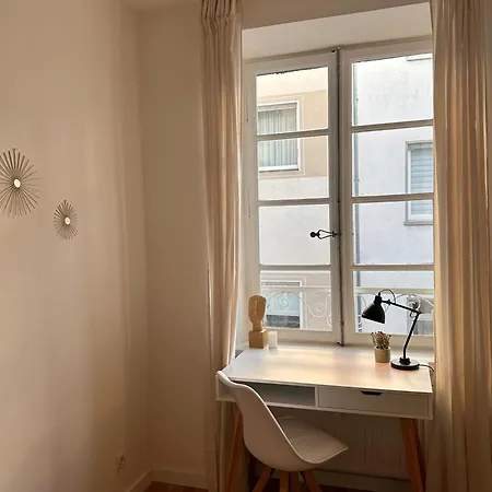 Charmante Altbauwohnung Im Herzen Der Altstadt * Koblenz