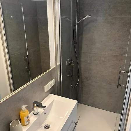 Apartment Charmante Altbauwohnung Im Herzen Der Altstadt Koblenz (Rhineland-Palatinate)